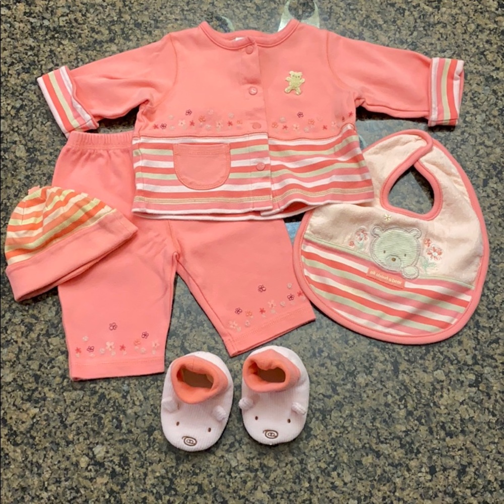 Vintage Carter’s “All About A Bear” Set